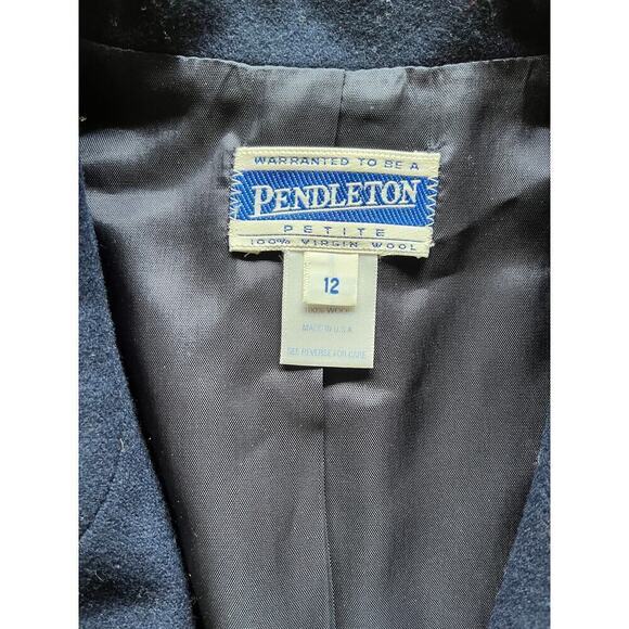 Vintage Pendleton Womens Petite 100% Virgin Wool Navy Blazer. Size 12. USA! - Picture 3 of 8